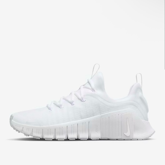 Nike 10 Women’s Metcon Free Platinum White - Picture 2 of 7